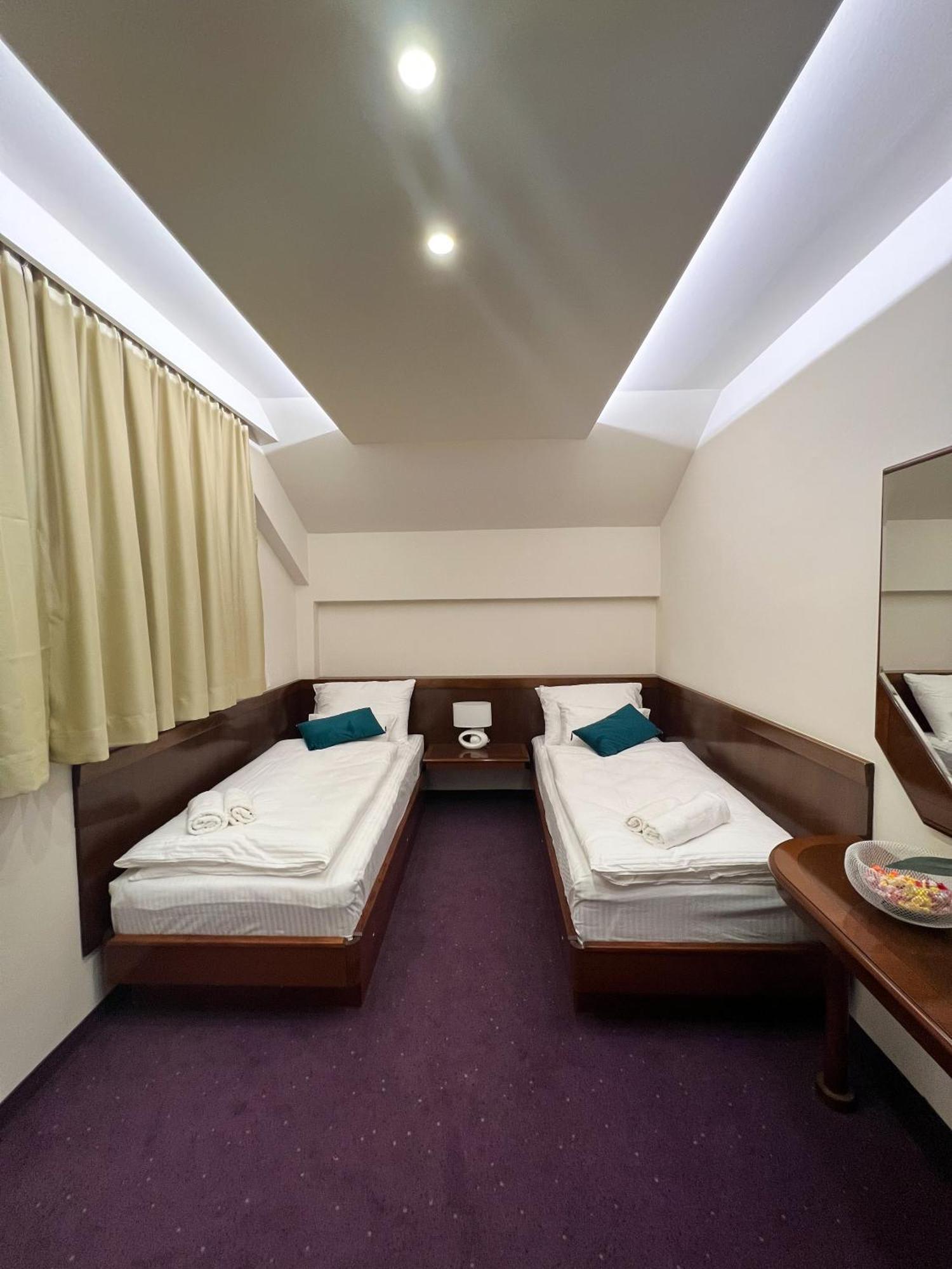 Hotel Laktaši Εξωτερικό φωτογραφία